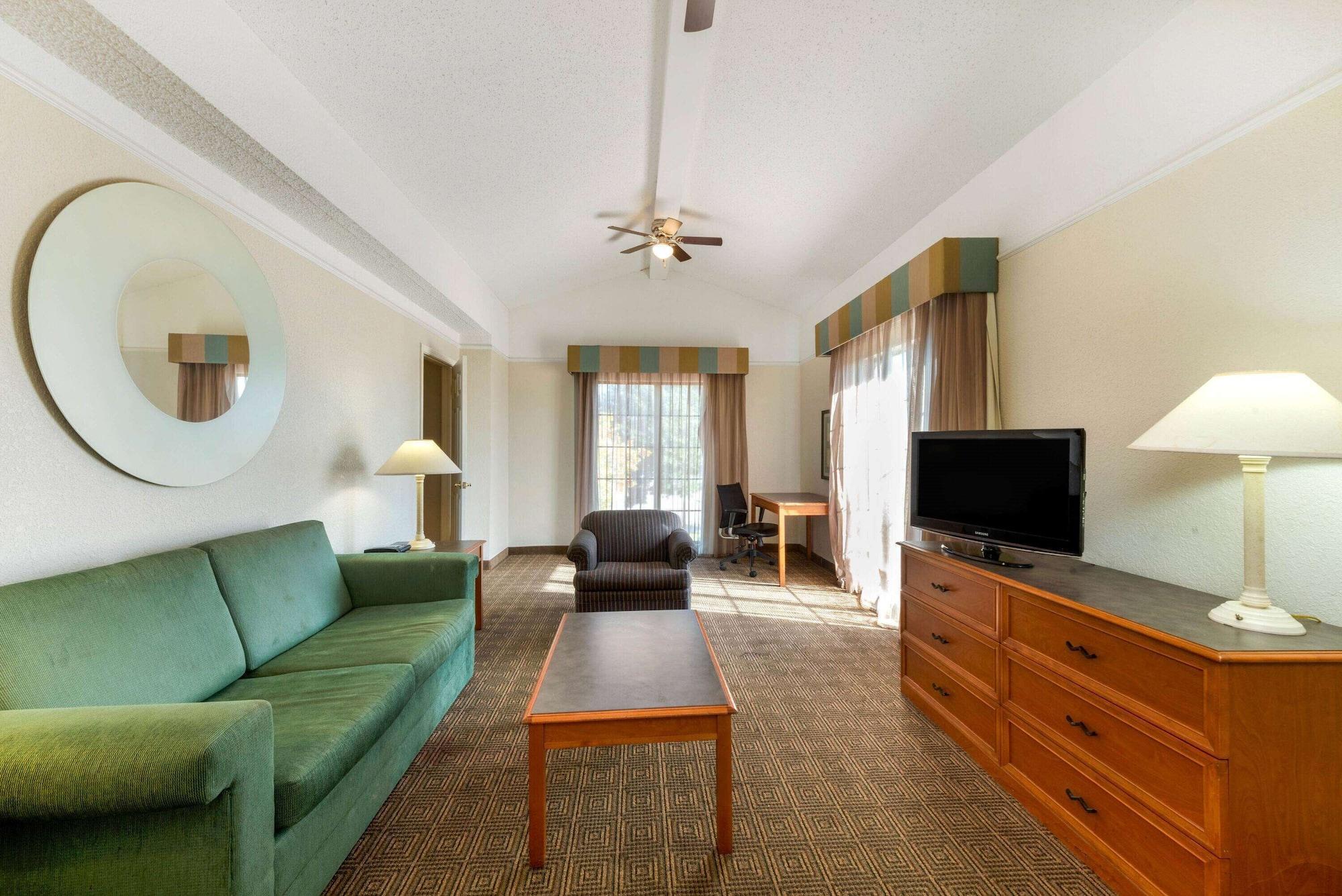 La Quinta Inn By Wyndham Bossier City Eksteriør billede