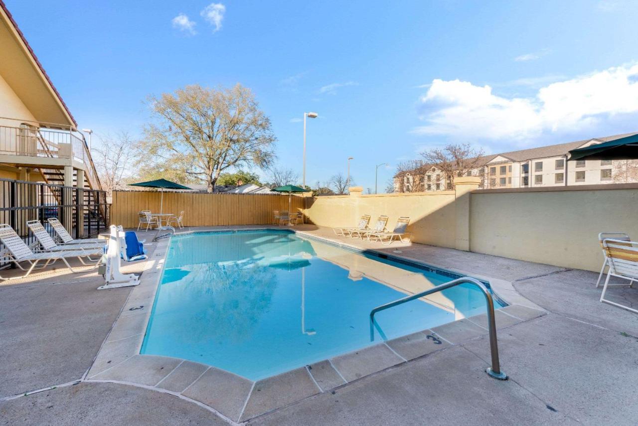 La Quinta Inn By Wyndham Bossier City Eksteriør billede
