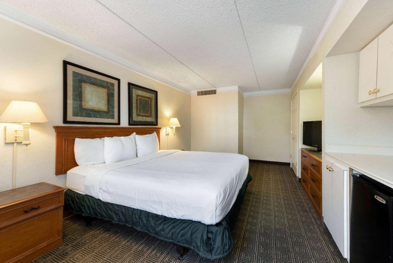 La Quinta Inn By Wyndham Bossier City Eksteriør billede
